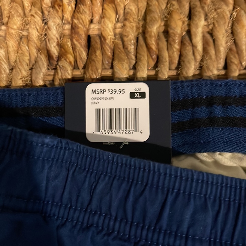 Men’s Blue XL Gap shorts - Picture 3 of 4